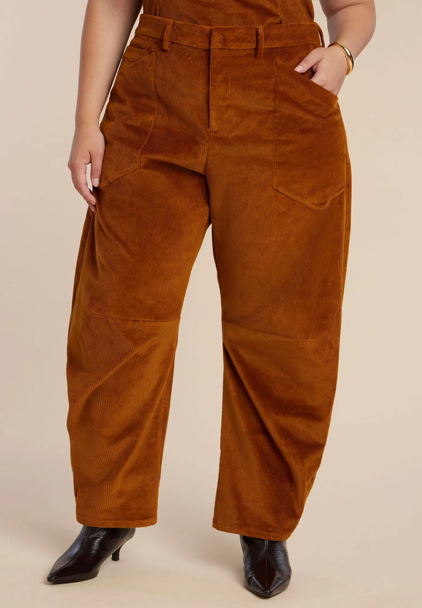 Corduroy Barrel Leg Pants