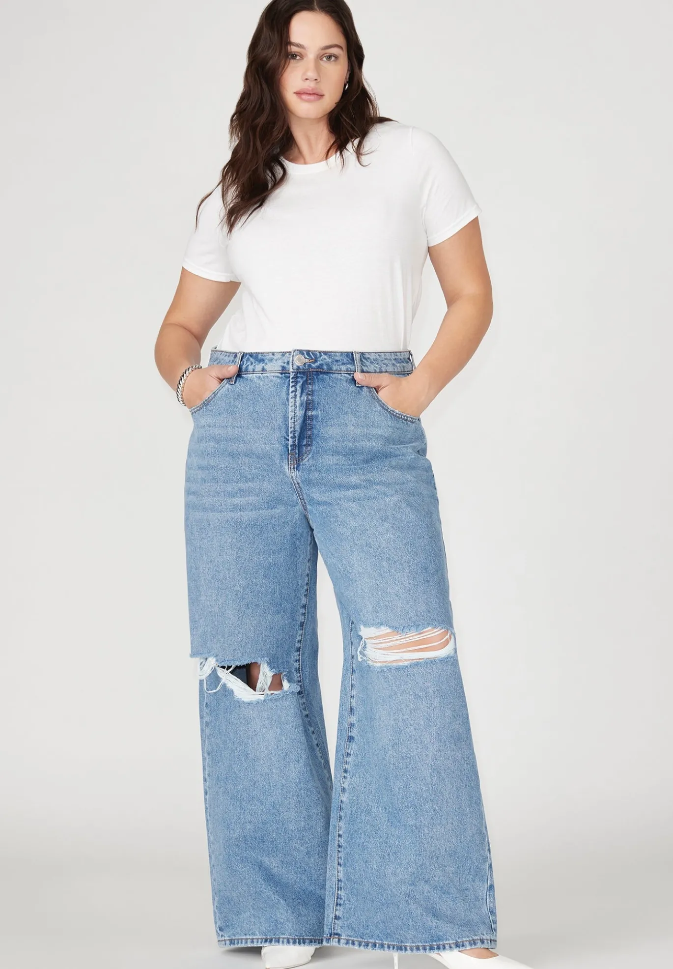 The Yvette Rigid Wide Leg Jean